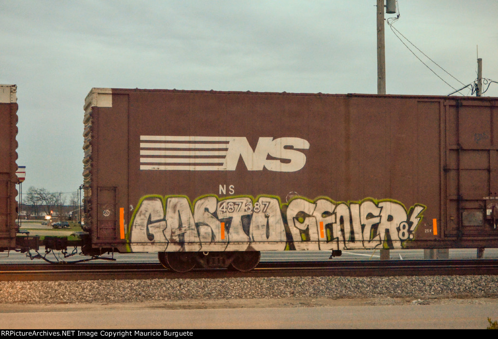 NS Box Car